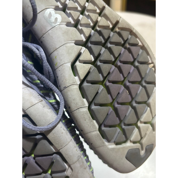 Nike shoe - Picture 4 of 5